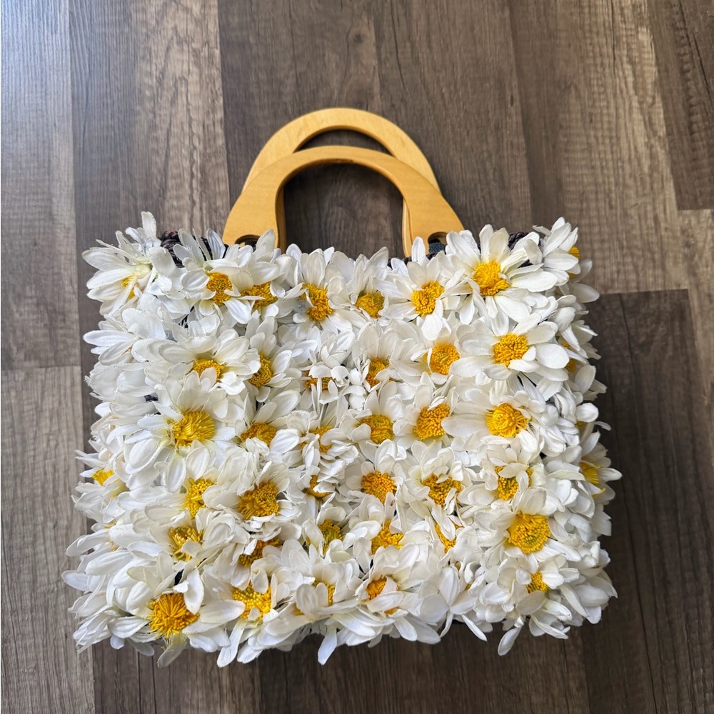 Vintage Floral White and Yellow Handbag Daisys Wood Handle - Picture 3 of 5